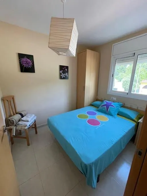 הוילה טראגונה Residencial Spiaggia Dorata A 100M De La Playa בית נופש
